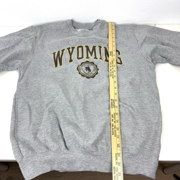 Vintage 90's Soffe University of Wyoming Cowboys Gray Crewneck Sweater - Picture 8 of 11